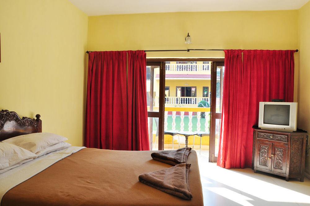 Marina Bay Beach Resort Candolim Dış mekan fotoğraf
